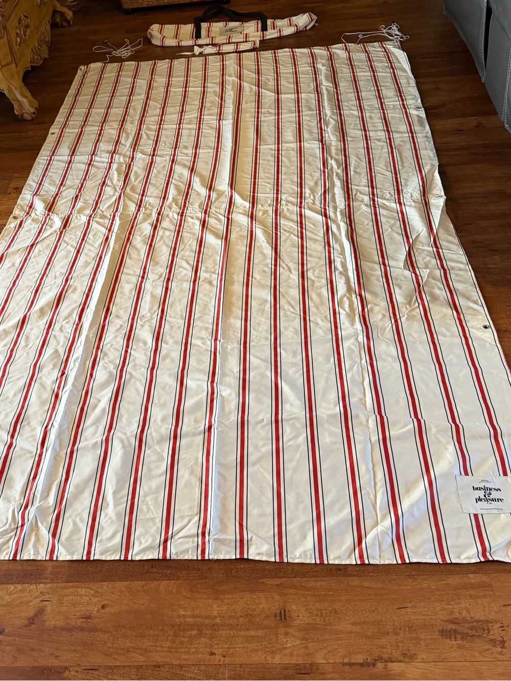 Business & Pleasure Co Beach Cabana Replacement Cover Bag Stakes Red Stripe-NEW!